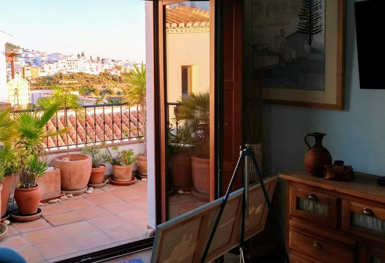 Atico Frigiliana Apartamento Exterior foto